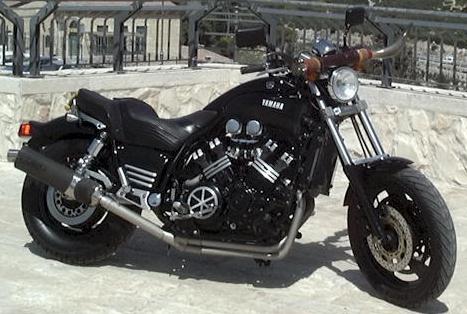 YAMAHA VMX 1200 BLACK MAX